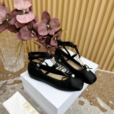 Christian Dior Low Shoes